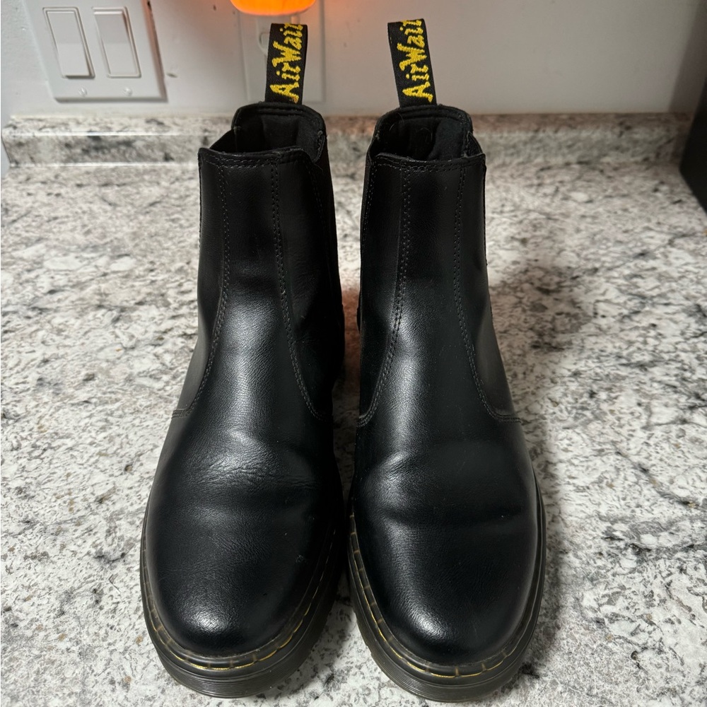 Dr. Martens Dorrian